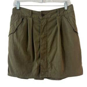 Johnbull Olive Green Military Style Mini Skirt
Size Small